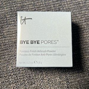 iT Cosmetics Bye Bye Pores